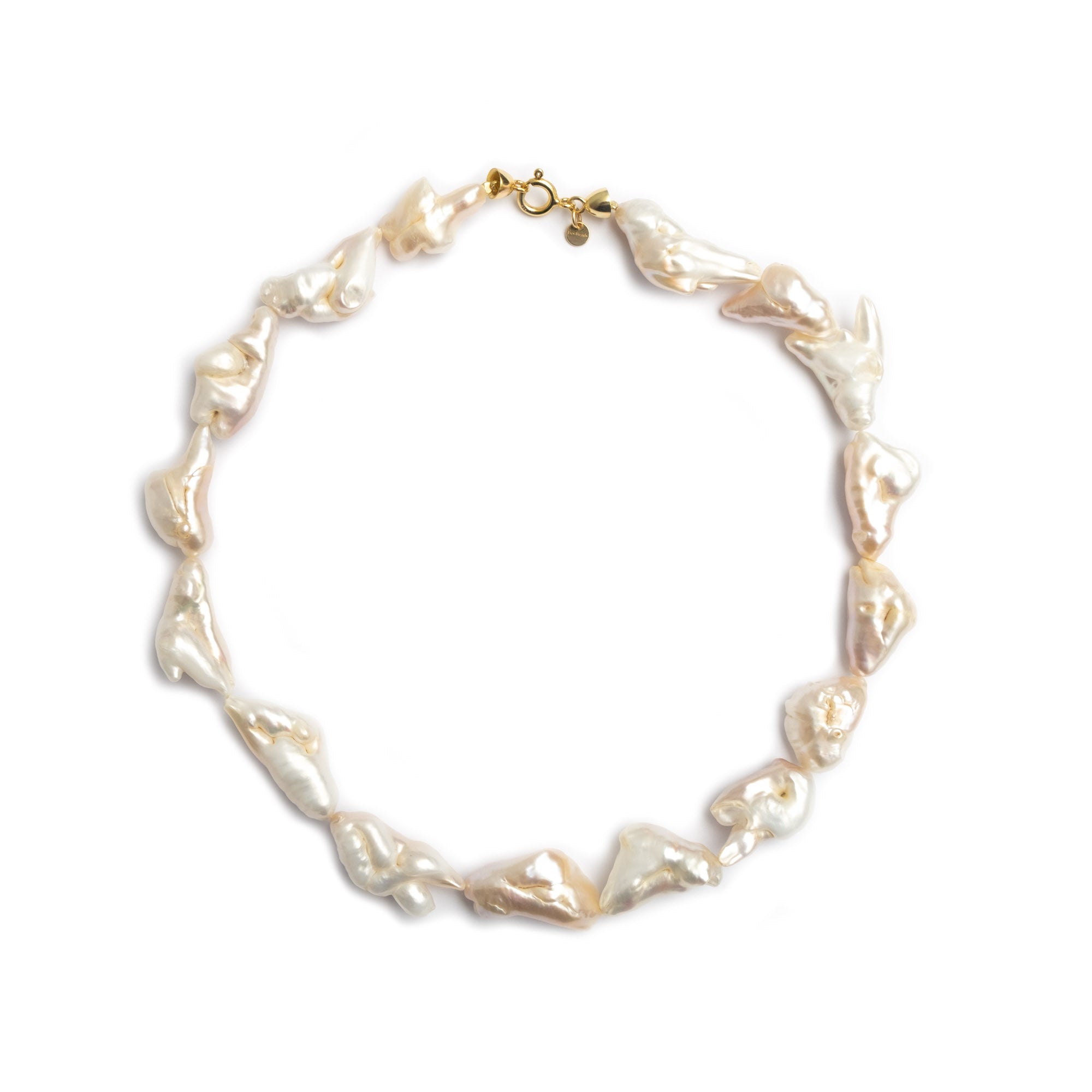 Sipura Pearls Necklace