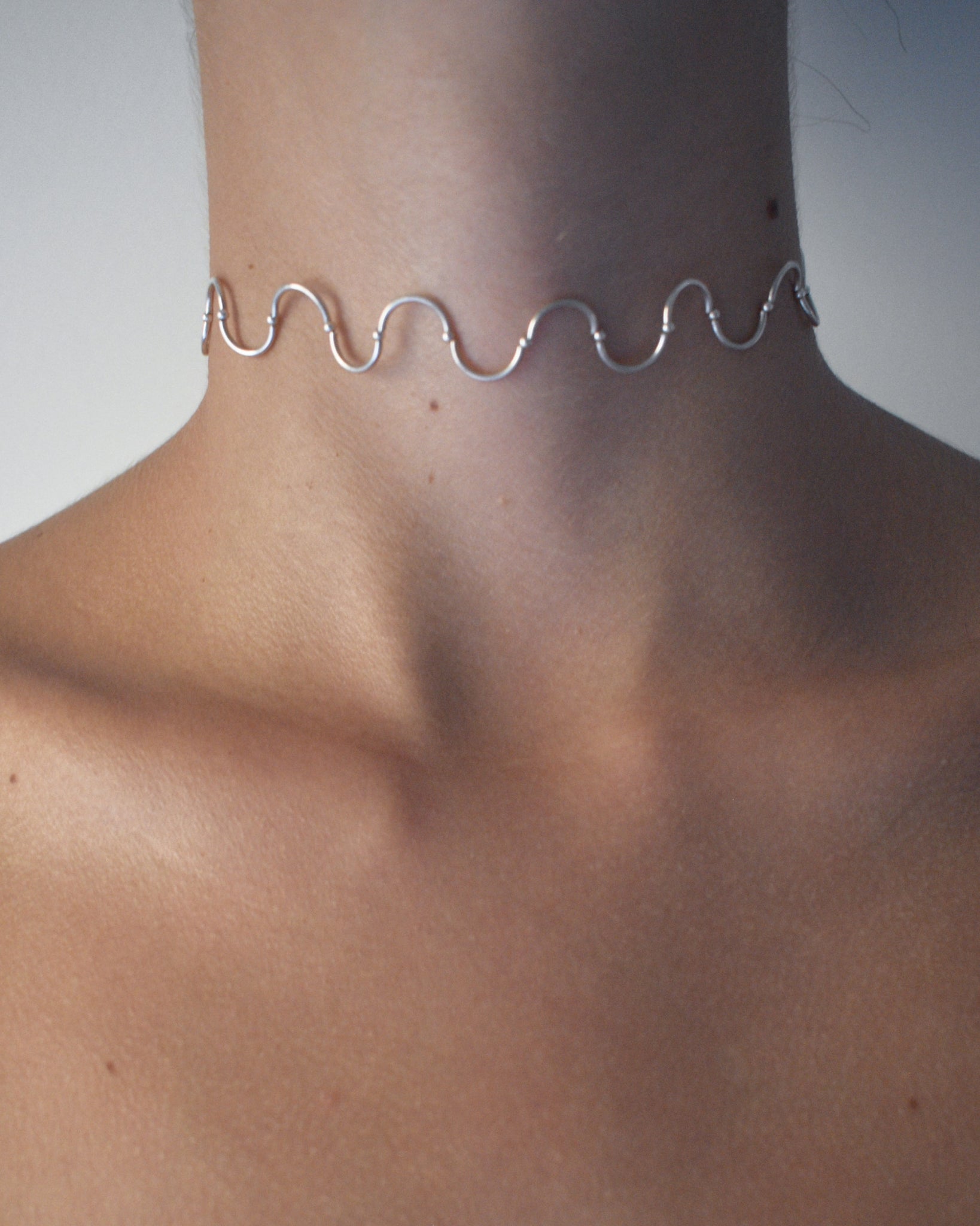 Spires Choker Silver Clear